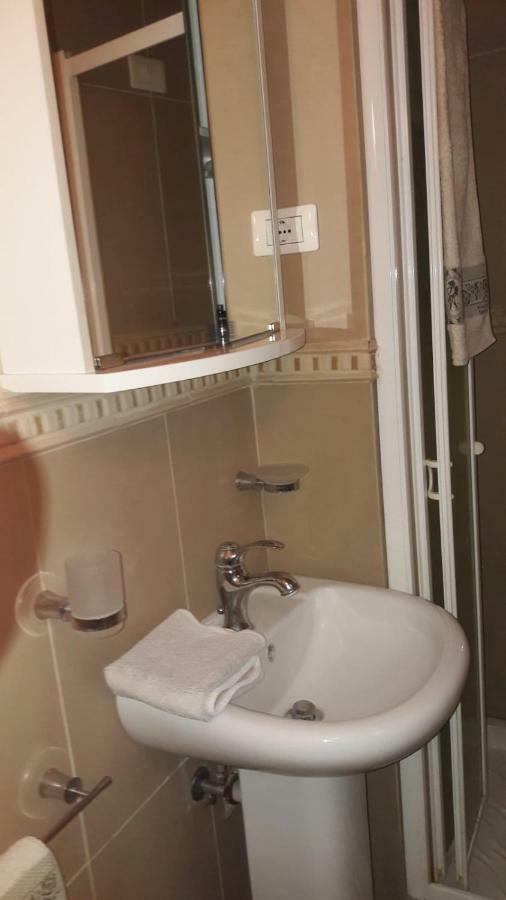 Bastiano'S Rooms Catania Luaran gambar