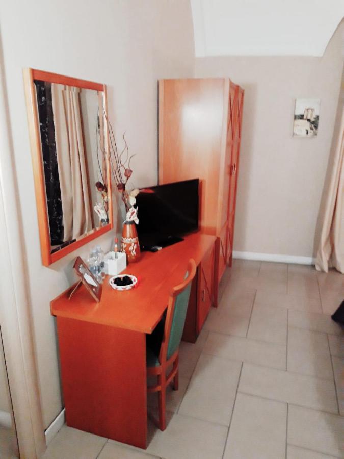 Bastiano'S Rooms Catania Luaran gambar